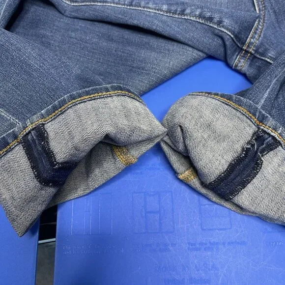 Spanx The Slim-X Casual Cuffed Jeans Womens Size 29 Medium Wash Denim Stretch - Picture 8 of 8